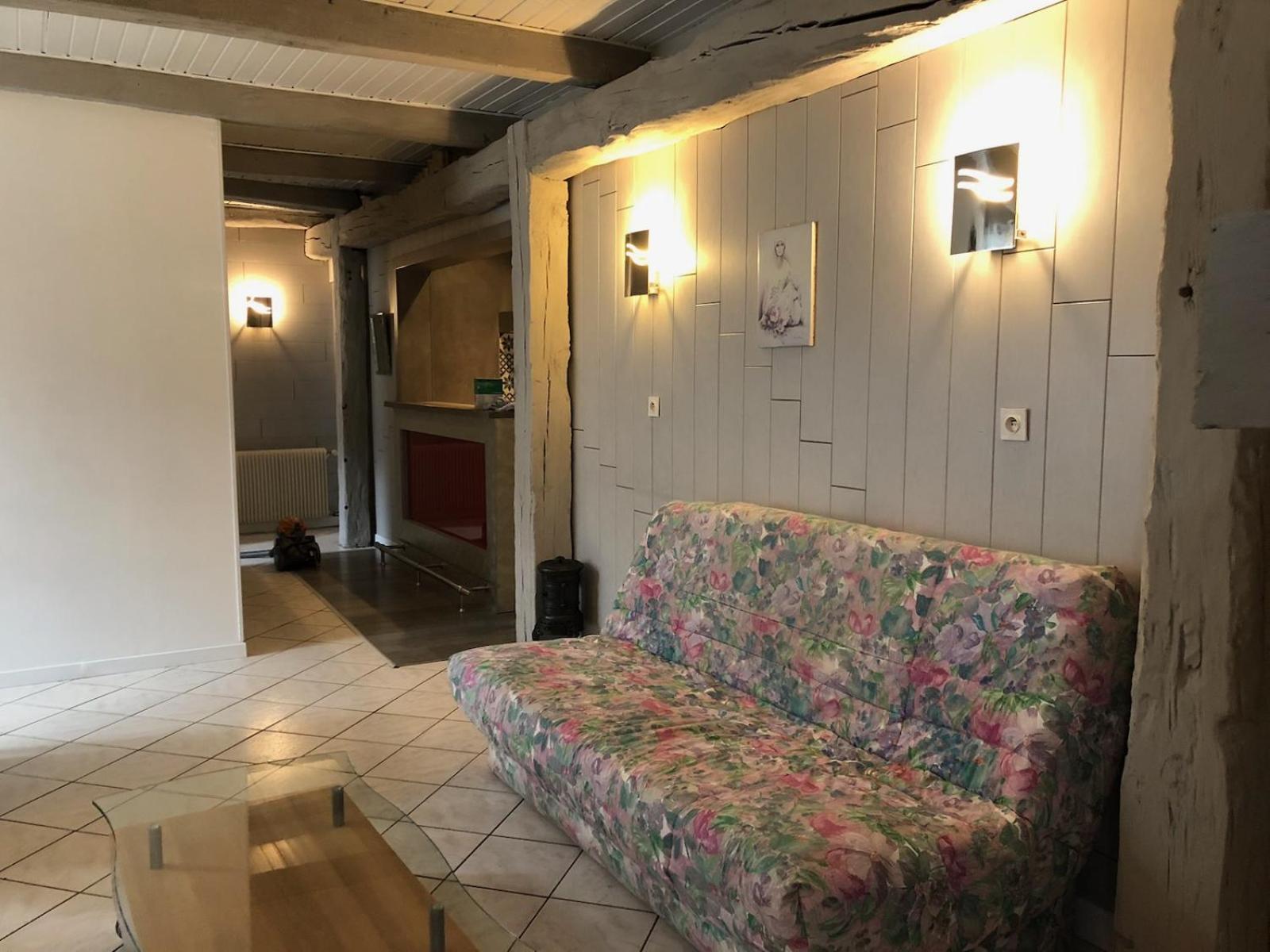 Ougney-DouvotAux Berges Du Doubs住宿加早餐旅馆 外观 照片